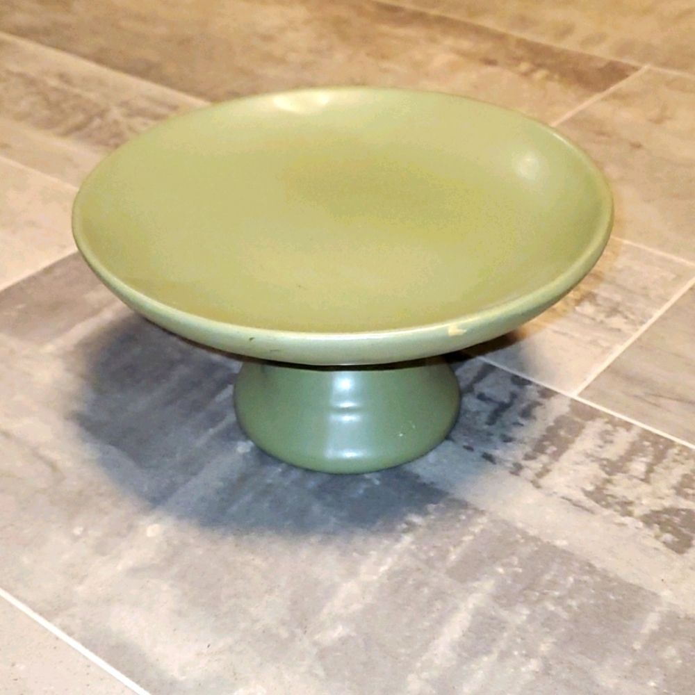 Beautiful Olive Green Ceramic SM Pedestal Dish
